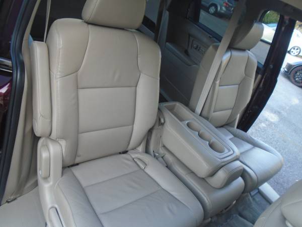 2014 Honda Odyssey Touring - cars & trucks - by dealer - vehicle... for sale in Daphne, AL – photo 18