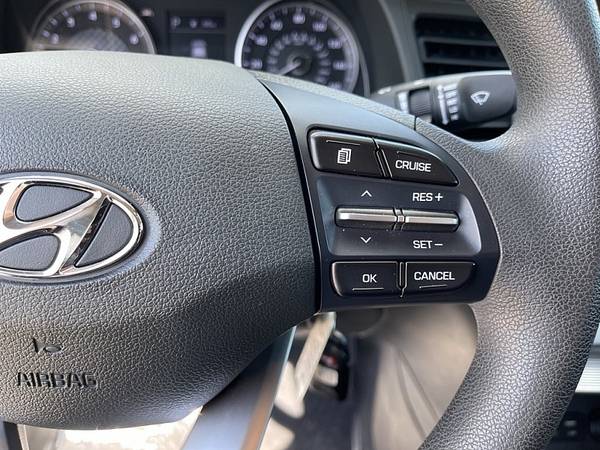 2019 Hyundai Elantra 4d Sedan Limited - - by dealer for sale in Cincinnati, OH – photo 12