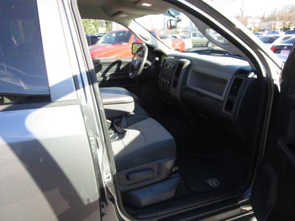 2012 RAM 1500 4WD Quad Cab 140.5 Express - cars & trucks - by dealer... for sale in Maple Shade, NJ – photo 9