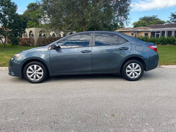 2016 TOYOTA COROLLA LE BY PRIVATE SELLER - cars & trucks - by owner... for sale in Coral Springs, FL – photo 2
