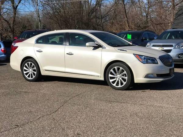 2014 Buick LaCrosse Leather 4dr Sedan - Trade Ins Welcomed! We Buy for sale in Shakopee, MN – photo 4