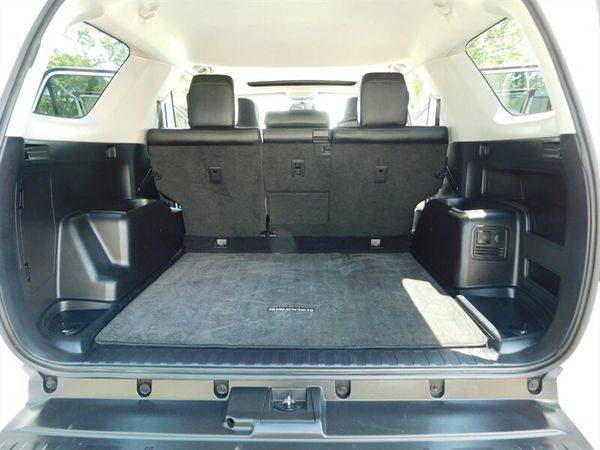 2011 Toyota 4Runner SR5 Premium 4X4 Leather Heated Seats Sunroof LIFT for sale in Portland, OR – photo 16