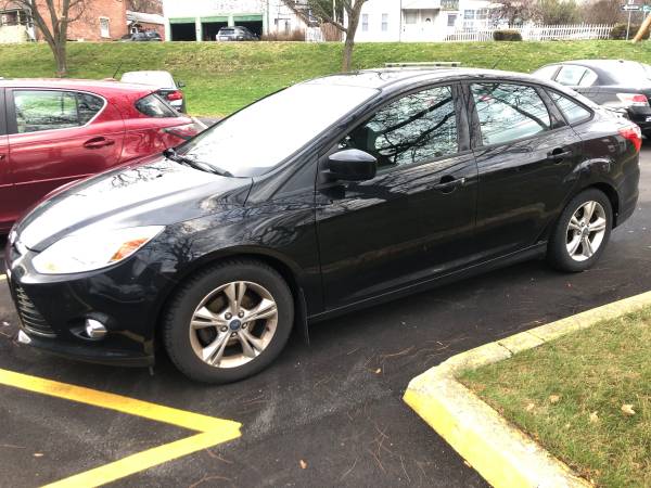 2012 Ford Focus SE - cars & trucks - by owner - vehicle automotive... for sale in Winooski, VT – photo 2