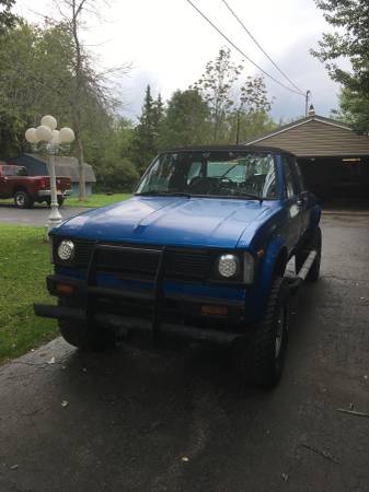 Toyota 4X4 "DOUBLE VISON" for sale in Buffalo, NY – photo 3