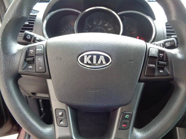 2011 Kia Sorento LX 2WD * 94K MILES * CLEAN CARFAX * NICE CAR for sale in Brockport, NY – photo 14