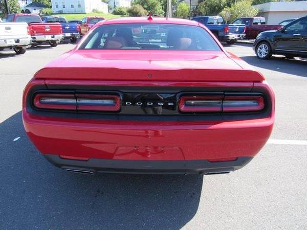 2015 Dodge Challenger coupe - Red for sale in Terryville, CT – photo 5