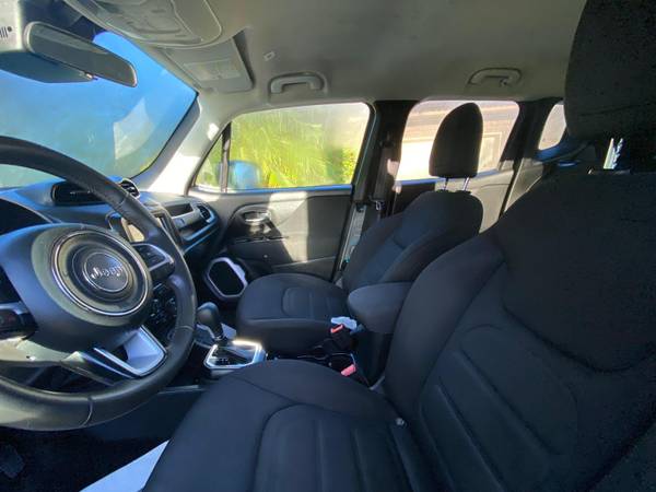 2018 Jeep Renegade $1,350 DOWN 60K mikes - cars & trucks - by dealer... for sale in Port Isabel, TX – photo 5
