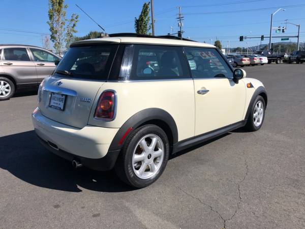 2010 MINI Cooper 2dr 83,000 Miles 4Cyl Auto Leather Pano Roof Full... for sale in Longview, OR – photo 3