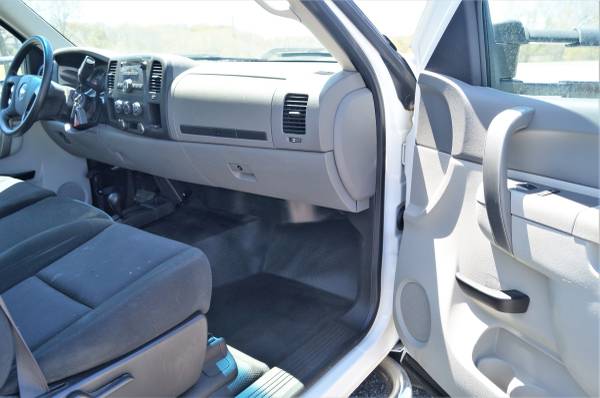 2014 Chevrolet 3500 - Service Utility - 4WD 6 0L V8 Vortec (125841) for sale in Dassel, MN – photo 12