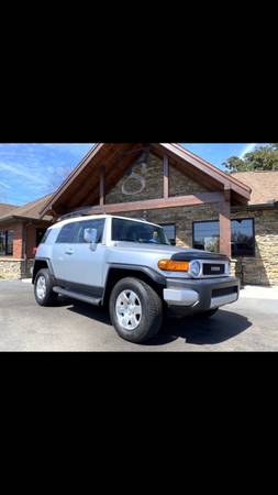 toyota FJ - - by dealer - vehicle automotive sale for sale in Maryville, TN – photo 3