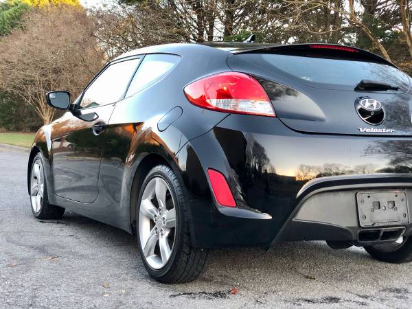 Hyundai Veloster 3D - cars & trucks - by owner - vehicle automotive... for sale in Greenville, NC – photo 8