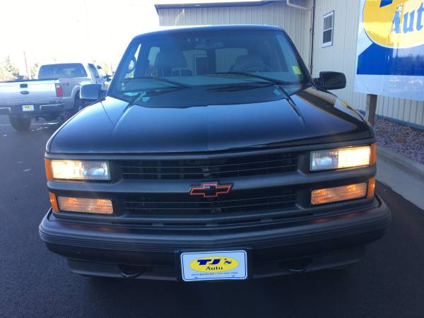 1999 Chevrolet Tahoe LT Sport - cars & trucks - by dealer - vehicle... for sale in Wisconsin Rapids, WI – photo 3