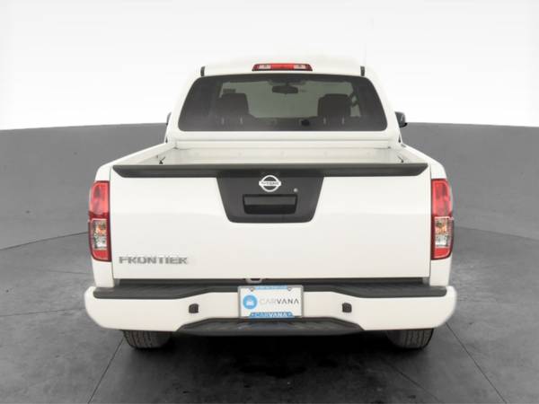 2019 Nissan Frontier King Cab S Pickup 2D 6 ft pickup White -... for sale in Austin, TX – photo 9