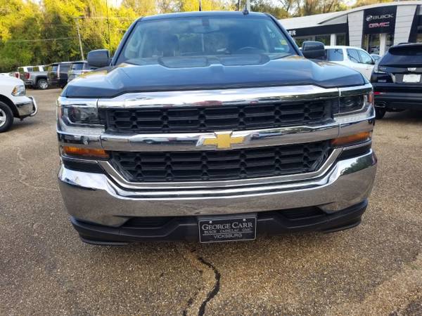 2018 *Chevrolet* *Silverado 1500* *DOUBLE CAB ONE OWNER - cars &... for sale in Vicksburg, LA – photo 2