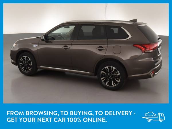 2018 Mitsubishi Outlander PHEV SEL Sport Utility 4D suv Brown for sale in Youngstown, OH – photo 5