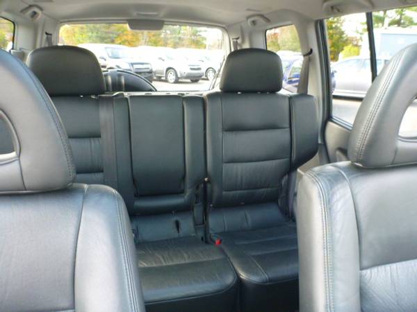 2002 MITSUBISHI MONTERO LIMITED VERY CLEAN 4X4 3RD ROW 7 PASS LEATHER for sale in Milford, NH – photo 16
