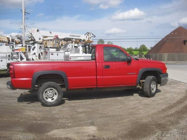 2005 CHEVROLET 2500HD - - by dealer - vehicle for sale in Galena, OH – photo 4