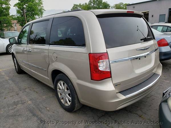 2013 Chrysler Town & Country 4dr Wagon Touring for sale in Woodbridge, District Of Columbia – photo 4