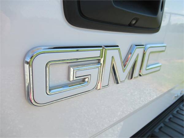 2016 GMC SIERRA 2500 DENALI, White APPLY ONLINE for sale in Summerfield, VA – photo 23