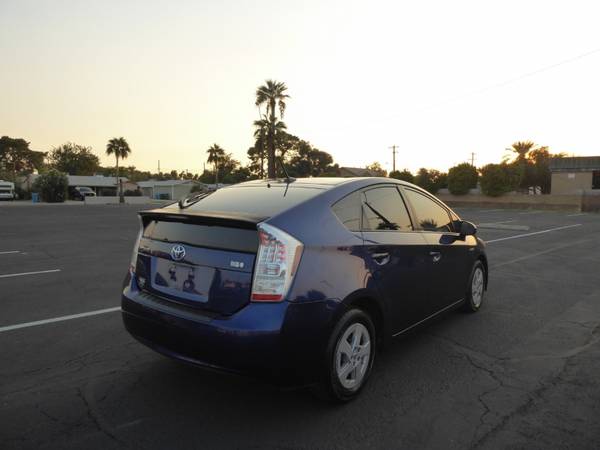 2010 TOYOTA PRIUS 5DR HB II with Driver door smart key entry system... for sale in Phoenix, AZ – photo 6