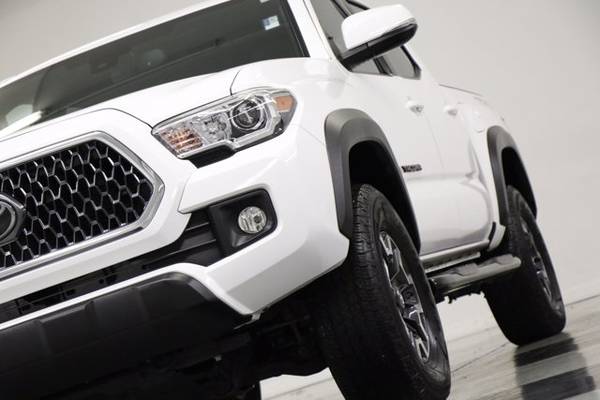 *CAMERA - BLUETOOTH* White 2019 Toyota Tacoma TRD Off Road 4X4... for sale in Clinton, MO – photo 15