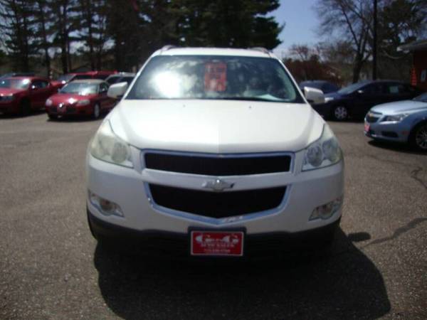 2011 Chevrolet Traverse LT AWD 4dr SUV w/1LT 150386 Miles - cars & for sale in Merrill, WI – photo 3