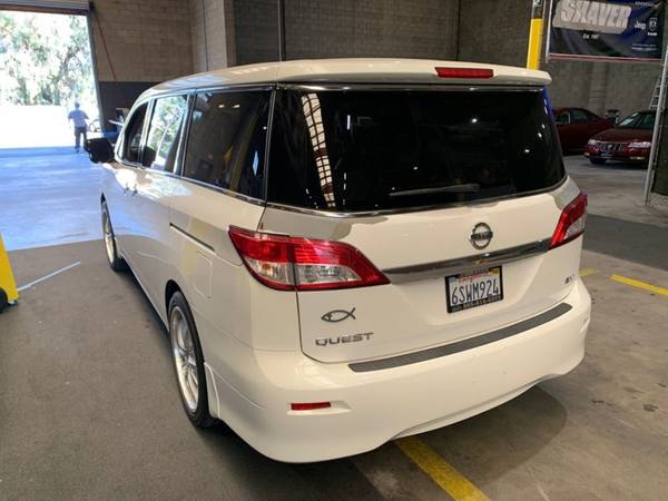 2011 *Nissan* *Quest* *S* White Pearl for sale in Tranquillity, CA – photo 7