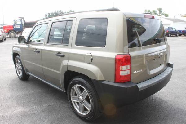 2007 Jeep Patriot 4WD - 96K Miles - cars & trucks - by dealer -... for sale in New Castle, OH – photo 5