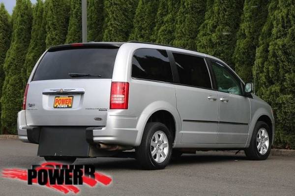 2010 Chrysler Town & Country Touring Minivan, Passenger for sale in Salem, OR – photo 8