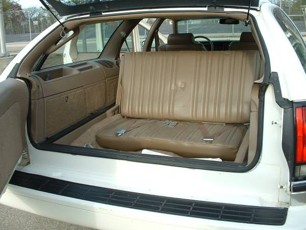 1993 Buick Roadmaster Wagon Chevy Caprice for sale in milwaukee, WI – photo 17