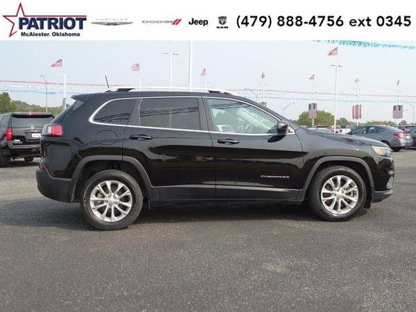 2019 Jeep Cherokee Latitude - SUV - cars & trucks - by dealer -... for sale in McAlester, AR – photo 19