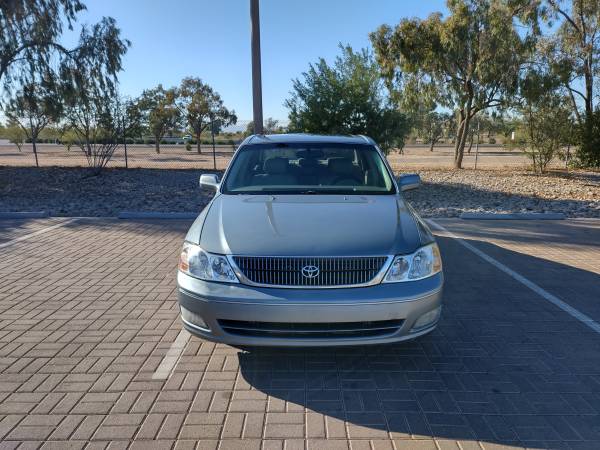 2002 TOYOTA AVALON XLS 1 OWNER IMMACULATE CONDITIION - cars & trucks... for sale in Sun City, AZ – photo 2