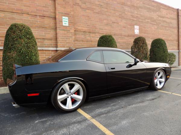2009 Dodge Challenger SRT8 - cars & trucks - by owner - vehicle... for sale in Merrillville , IN – photo 2
