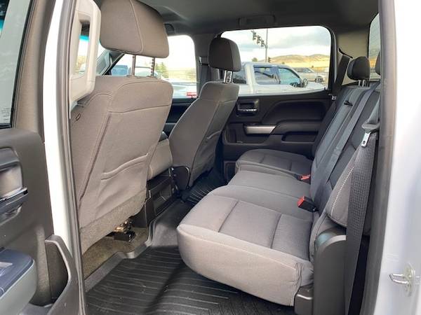 2018 Chevrolet, Chevy Silverado 2500HD LT Crew Cab Short Box 4WD -... for sale in LIVINGSTON, MT – photo 14
