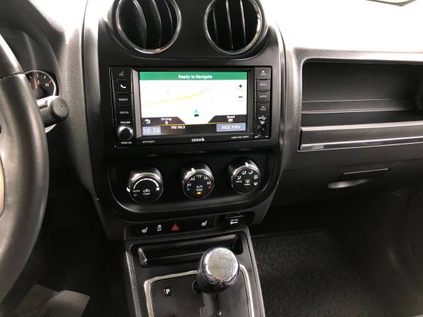 2015 keep patriot 4x4 excellent suv for sale in Schaumburg, IL – photo 16