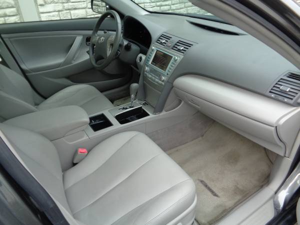 ♦ 2007 Toyota Camry Hybrid Sedan! Leather / Navigation! Clean ♦ -... for sale in Algona, WA – photo 11