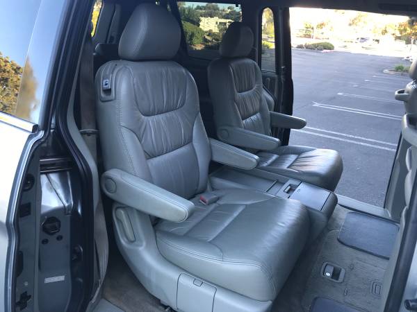 2007 Honda Odyssey Touring Edition, sunroof, dvd system.. low... for sale in Santa Maria, CA – photo 15