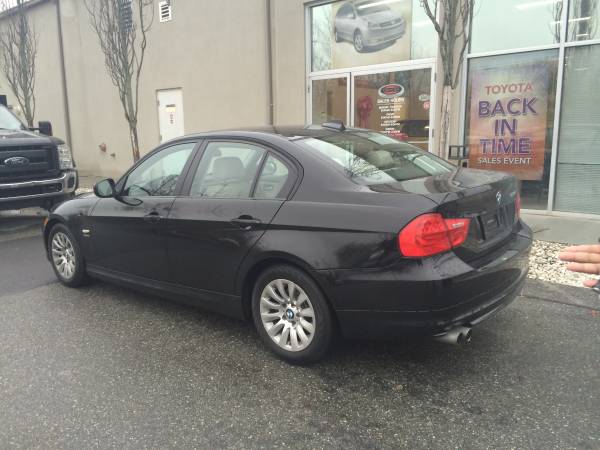 2009 Black BMW 328i XDrive for SALE - 5, 499 - - by for sale in Waltham, MA – photo 2