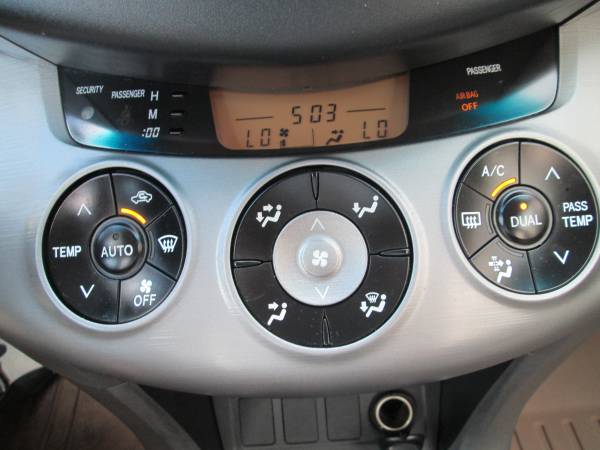 2008 Toyota RAV4 Limited I4 4WD GREAT ON GAS VERY CLEAN - cars &... for sale in East Providence, RI – photo 19