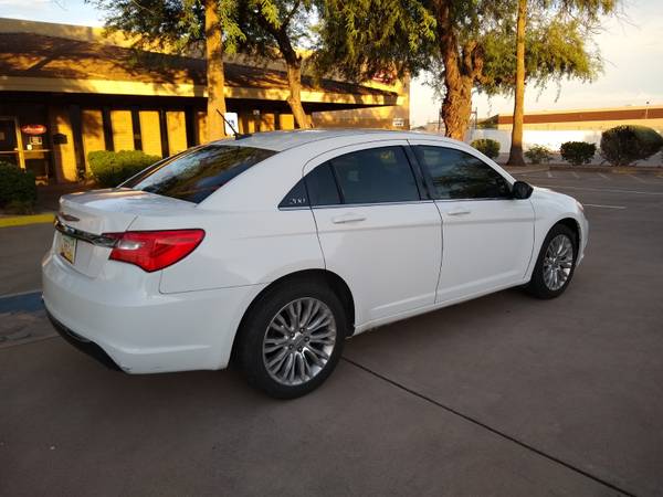 2012 chrysler 200 , cheap on gas 4cyl engine for sale in Mesa, AZ – photo 4
