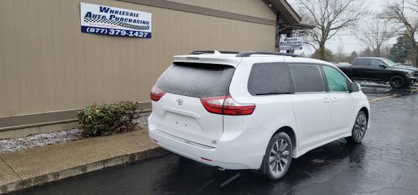 2019 Toyota Sienna LE AWD 7-Passenger (Natl) - - by for sale in Frankenmuth, MI – photo 5