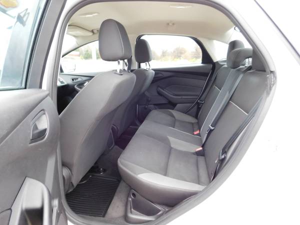 2014 FORD FOCUS S - cars & trucks - by dealer - vehicle automotive... for sale in Wright City, MO – photo 14
