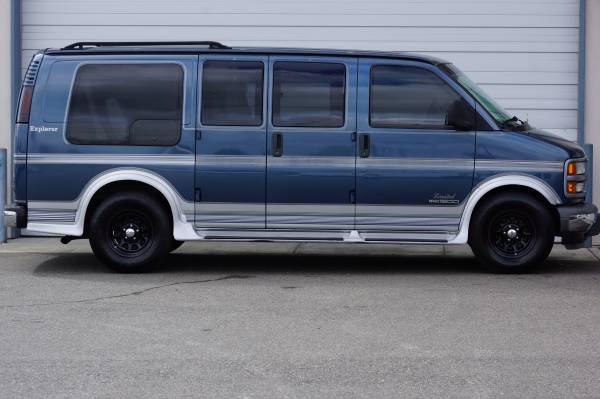 1998 GMC Savana passenger Conversion Van like Chevy Express must see! for sale in Des Moines, WA – photo 6