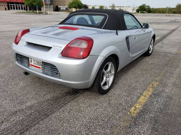 2000 Toyota MR2 Spyder 5 Speed Manual for sale in Columbus, IN – photo 5