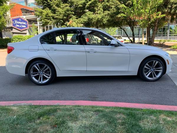 2018 BMW 3 Series 330i xDrive AVAILABLE IN STOCK! SALE! - cars for sale in Bellevue, WA – photo 12