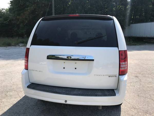 2010 Chrysler Town and Country Handicap Accessible Wheelchair Van for sale in Dallas, OH – photo 7