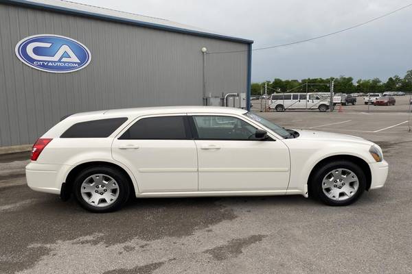 2006 DODGE MAGNUM SXT-1 OWNER-RWD! - - by dealer for sale in Murfreesboro, TN – photo 3