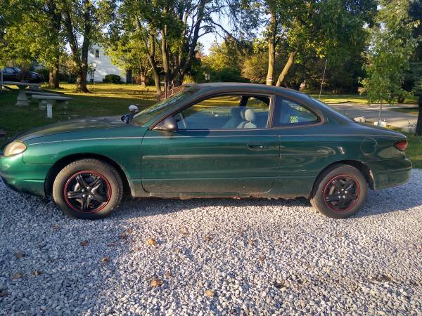99 Ford escort xz2 for sale in Indianapolis, IN