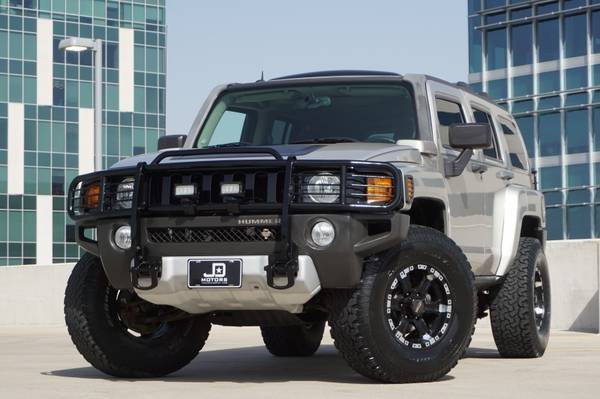2008 HUMMER H3 *(( LIFTED CUSTOM SUV ))* LOW MILES !! - cars &... for sale in Austin, TX – photo 2