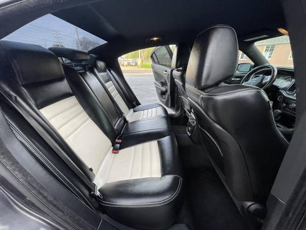 2014 Dodge Charger R/T 5 7L V8 HEMI LOW MILES EXCELLENT for sale in Saint Louis, MO – photo 15